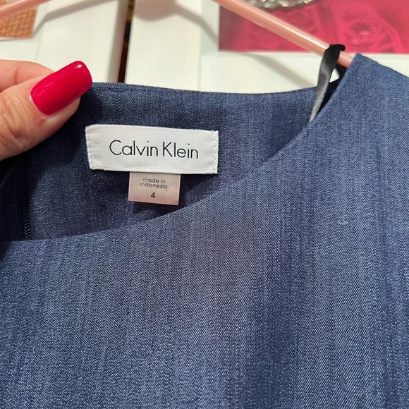 Calvin Klein Midi dress - Picture 1 of 5